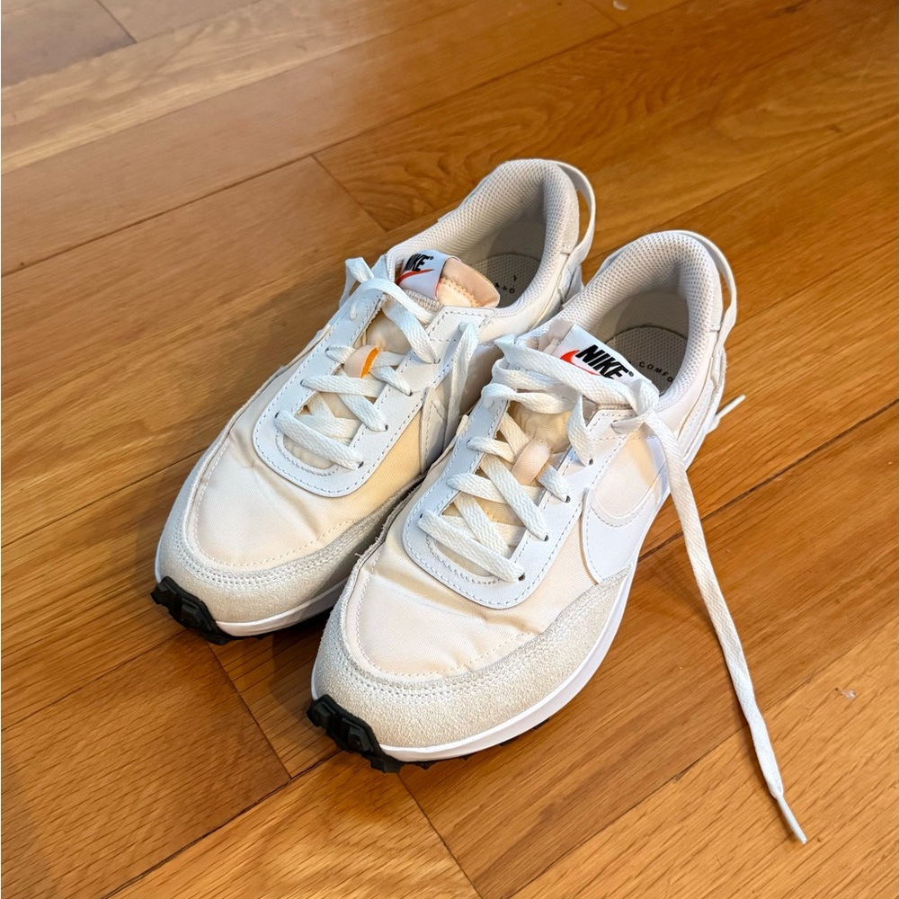 Nike Women's Cream and White Retro Runner Sneakers